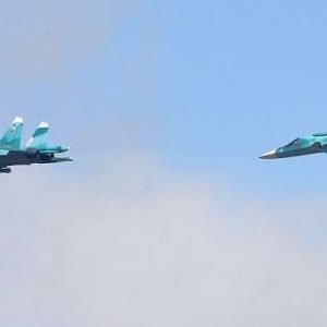 تضارب الأنباء حول تحطم طائرتين حربيتين روسيتين