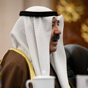 وزير الدفاع الكويتي يكشف تفاصيل صادمة عن الأزمة الخليجية