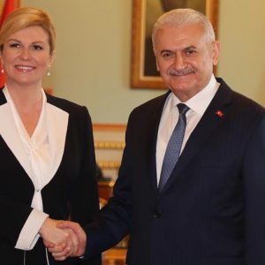 يلدريم يلتقي رئيسة كرواتيا في البرلمان التركي