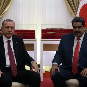 أردوغان يعلن موقف بلاده من الأزمة السياسية في فنزويلا.. هذا ماقاله لـ”مادورو”