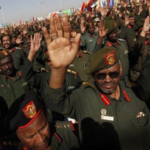 مدير المخابرات السودانية يكشف عن جيوش تنتظر ساعة الصفر لتتقدم نحو الخرطوم!!