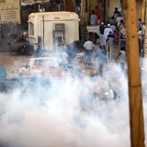 رئيس الوزراء السوداني يكشف عن الدولة “سبب الاحتجاجات المتواصلة”