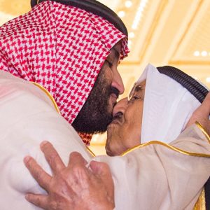 رسالة عاجلة من أمير الكويت إلى ولي العهد السعودي