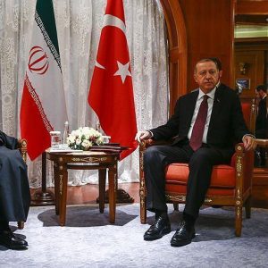 أردوغان يلتقي نظيره الإيراني في سوتشي