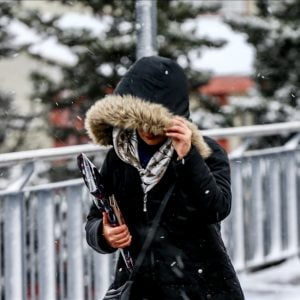 بالصور.. عاصفة ثلجية تجتاح مدينة إسطنبول 9