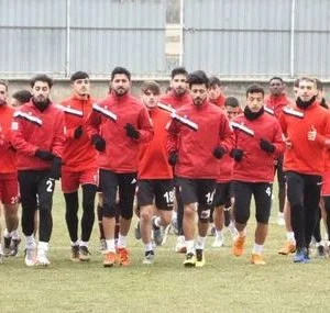 ناد تركي يتعاقد مع 22 لاعبا في آخر ساعتين من الميركاتو الشتوي