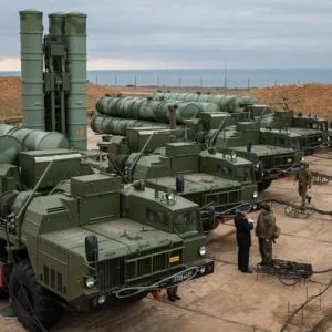 تشاووش أوغلو: صفقة “إس 400” محسومة