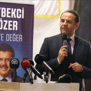 نائب رئيس الوزراء الصربي يشيد بدور تركيا في المنطقة والعالم