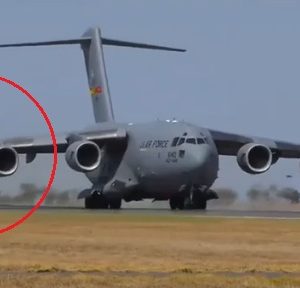 فيديو| هكذا فجّر صقر طائرة عسكرية أمريكية خلال إقلاعها ثمنها 200 مليون دولار