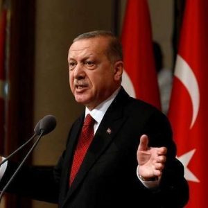 الرئيس أردوغان يقاضي معارضة تركية!!