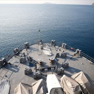 فرقاطة تركية تصل قاعدة بورتسودان البحرية