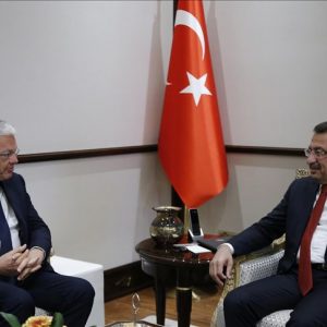 نائب الرئيس التركي يستقبل نائب رئيس وزراء بلجيكا