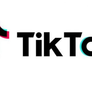 تطبيق Tik Tok يجتاح متاجر تطبيقات الهواتف.. هذا ترتيب تركيا بين الدول الأكثر استخداماً (نفوجرافيك)