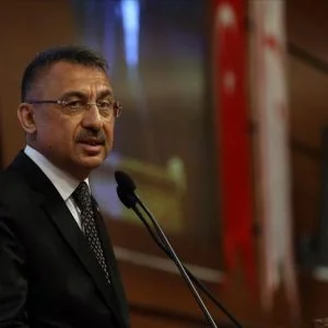 نائب أردوغان لواشنطن : “عليكم الاختيار”