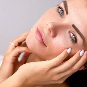 المحظورات التسع .. تجنبها لتتمتع بمظهر أصغر بـ10 سنوات!!