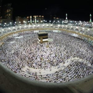 حلقة اليوم من مسلسل العاصفون تشعل وسائل التواصل الاجتماعي في السعودية (فيديو)