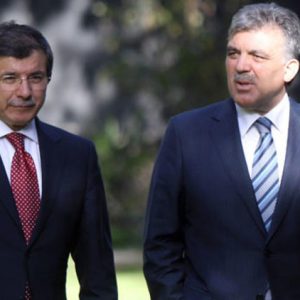 داود أوغلو وعبد الله غل يعلقان على قرار إعادة الانتخابات في إسطنبول