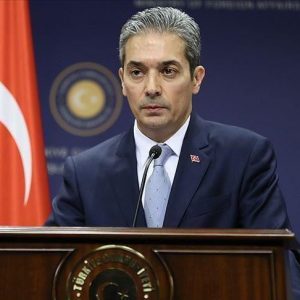 تركيا تنتقد قرار قبرص الرومية توقيف طاقم سفينة الفاتح