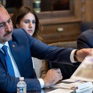 وزير العدل التركي يقدم لنظيره الأمريكي أدلة جديدة حول تسليم “فتح الله غولن”