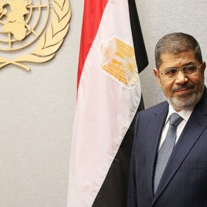نجل مرسي: هذا ما جاء في شهادة وفاة والدي (فيديو)