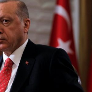 أردوغان مكسور الخاطر.. ويكشف تفاصيل لقائه مع باباجان