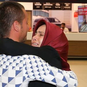 البحارة الأتراك يعودون من ليبيا بعد إطلاق سراحهم