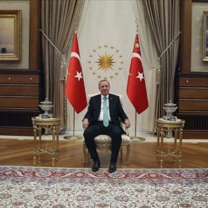 الرئيس أردوغان يستقبل وفدا عراقيا رفيع المستوى في أنقرة
