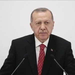استمر ساعتين و15 دقيقة.. أردوغان يجتمع بقيادة “العدالة والتنمية” في إسطنبول