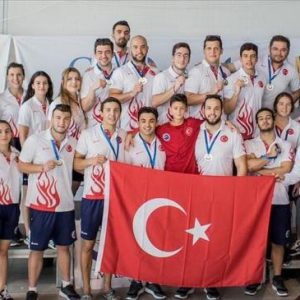 المنتخب التركي بطلا لأوروبا في “الهوكي تحت الماء”