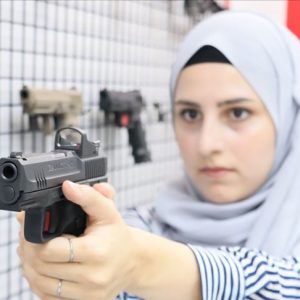شركة تركية تطور مسدس محلي للنساء وعناصر الاستخبارات 