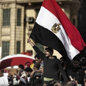 تظاهرات عارمة بمدن مصرية عدة تطالب برحيل السيسي (شاهد)