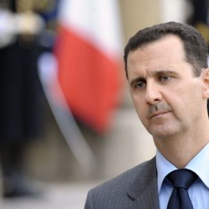 صحيفة: هل تخطط روسيا حقا للإطاحة بالأسد؟!
