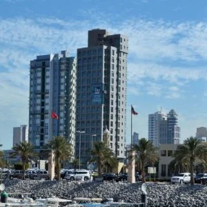 نائبة كويتية تثير جدلاً .. “هؤلاء سيدفعون ثمن الهواء الذي يتنفسونه”