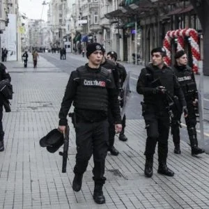 استنفار أمني في 3 ولايات تركية