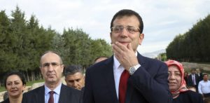 القضاء التركي يحرم امام اوغلو من العمل في الحياة السياسية