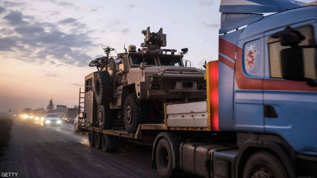 بالصور.. امريكا تترك أكبر قواعدها في سوريا 5