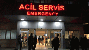 ذعر في أسنيورت.. نقل 50 شخصاً للمشفى