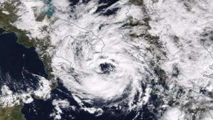 نشر معلومات عن إعصار “ميديكين” الهائل الذي يقترب من ضرب مصر وفلسطين والاردن