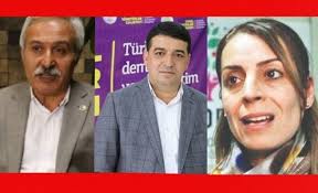 الأمن التركي يعتقل 3 رؤساء بلديات جنوب شرقي البلاد