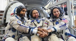 لماذا تضخم رأس رائد الفضاء الإماراتي في المحطة الفضائية الدولية؟!