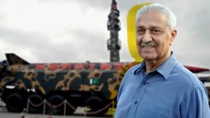 عالم نووي باكستاني يندد برفض أوروبا لعملية “نبع السلام”