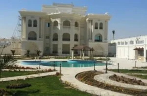 مشاهد جديدة من داخل قصر للسيسي شرق القاهرة (صور)