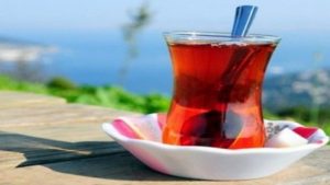 5 خرافات شائعة عن الشاي.. لا تصدقها