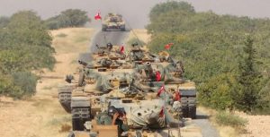 المدافع والدبابات التركية تتخذ وضعية الاطلاق شمالي سوريا (صور)