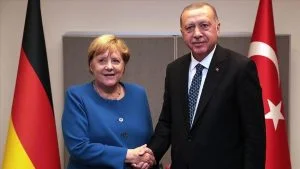 قبل انتهاء الـ 150 ساعة.. أردوغان وميركل يبحثان مستجدات أوضاع شمال شرقي سوريا