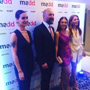 "السلطان سليمان" يروج لمسلسله "بابل" و زوجته تتلقى تهديدات! 4 "السلطان سليمان" يروج لمسلسله "بابل" و زوجته تتلقى تهديدات! 3