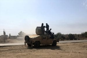 قوات "نبع السلام" تسيطر على عربية "همفي" امريكية الصنع في "راس العين" 5