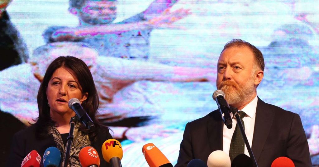 حزب تركي يدعو إلى انتخابات مبكرة في تركيا 25