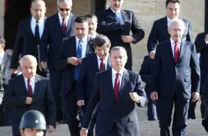 كاتب تركي: صراع تحالفات بين الرئيس أردوغان وكليتشدار أوغلو