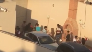 بالفيديو.. مشاجرة جماعية في استراحة بالسعودية والسلطات تتحرك